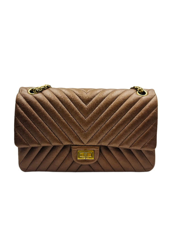 Chanel  Metallic Calfskin Chevron Quilted 2.55 Reissue 226 Flap Gold