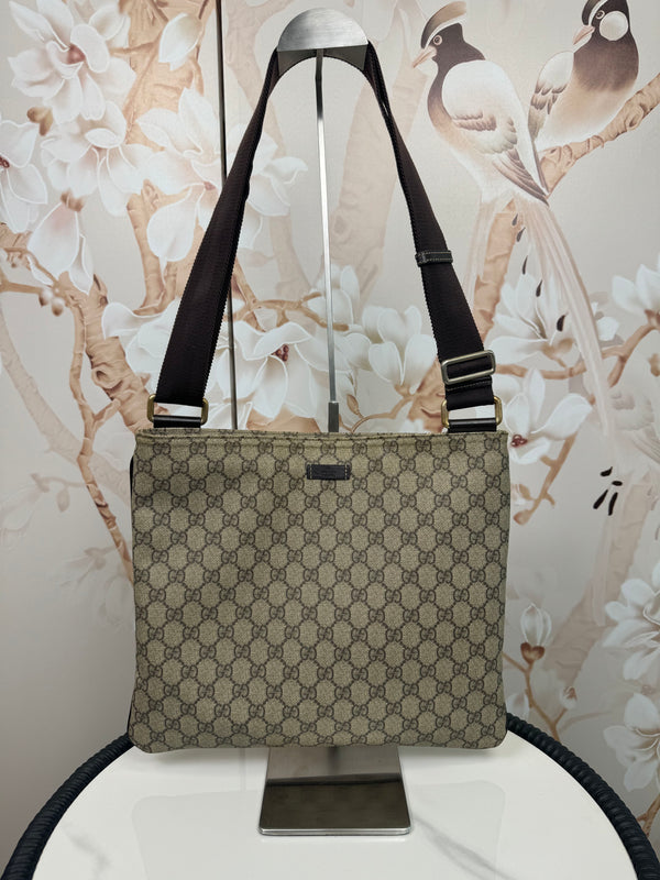 Gucci  GG Supreme Monogram Medium Flat Messenger Bag Dark Brown