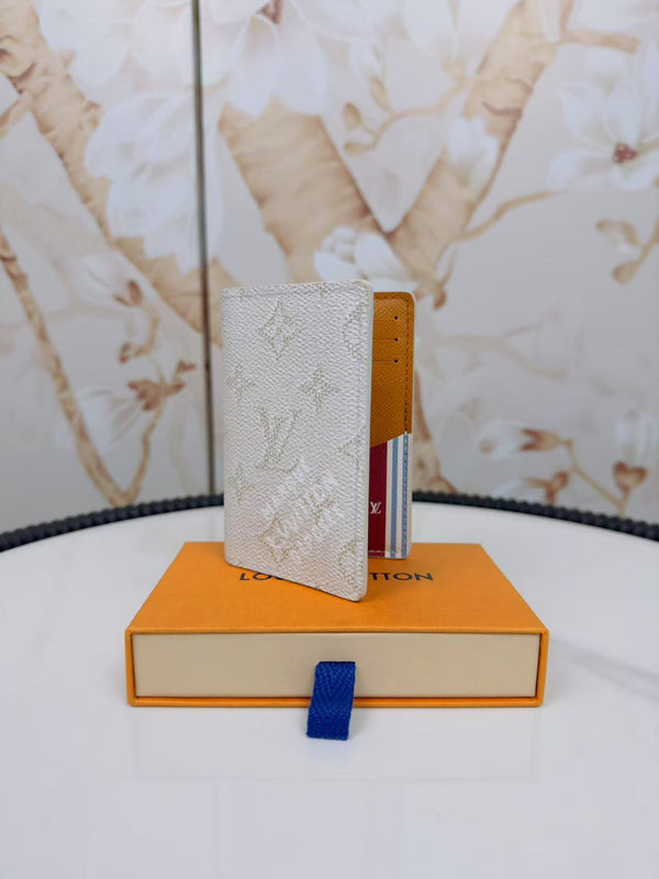 Louis Vuitton LV Pocket Organizer new White