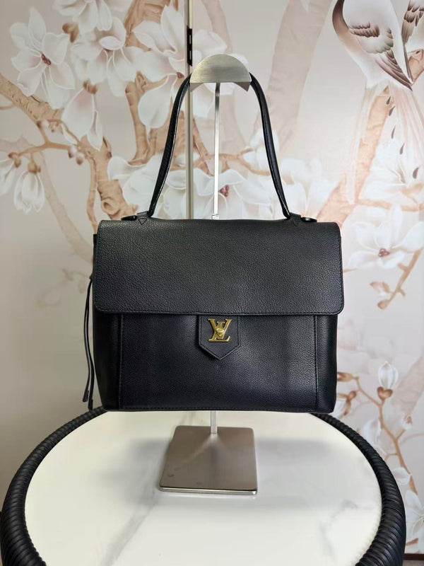 Louis Vuitton  Calfskin Lockme PM Black