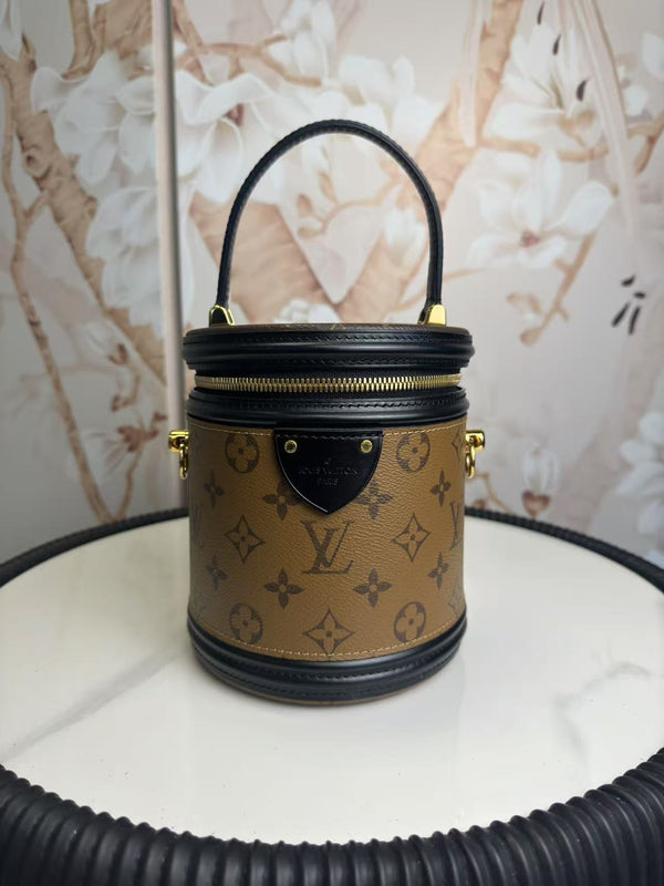 Louis Vuitton  Reverse Monogram Cannes